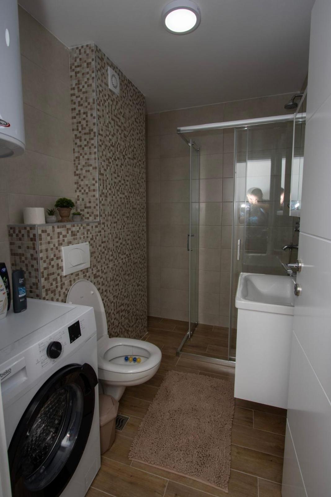 Apartment Ljilja *