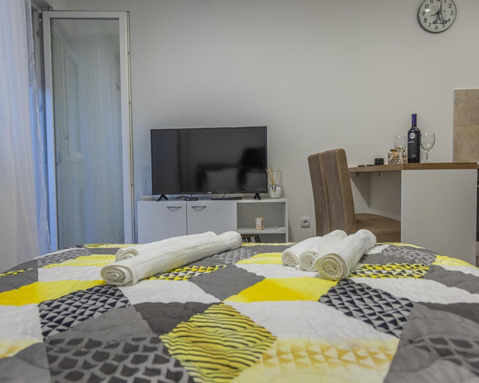 Apartment Ljilja *